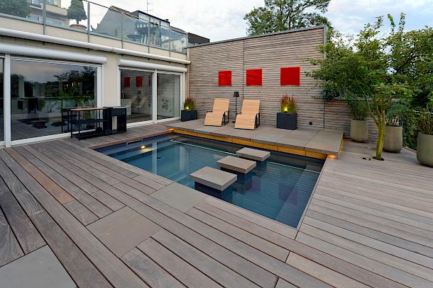 Abnahmefertig hergestellte Gartenlounge - mängelfrei und perfekt schön im Detail